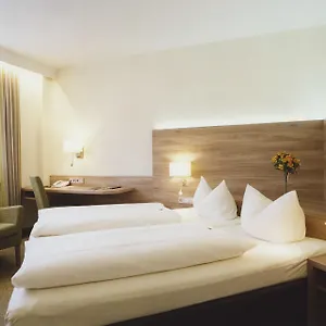 Hotel Jedermann ***