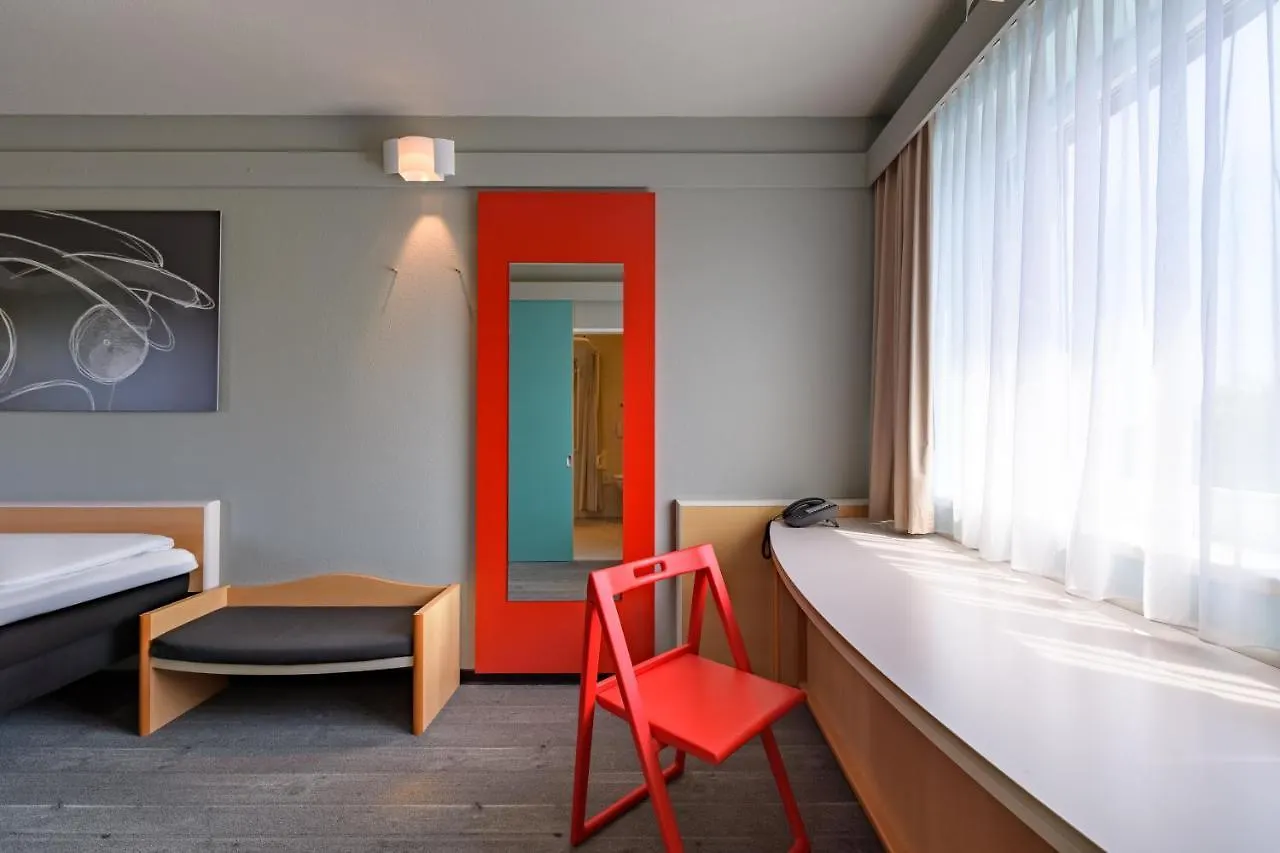 Ibis Hamburg Alsterring Hotel