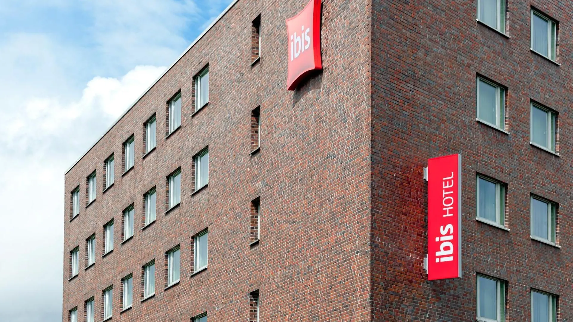 ***  Hotel Ibis Hamburg Alsterring Niemcy